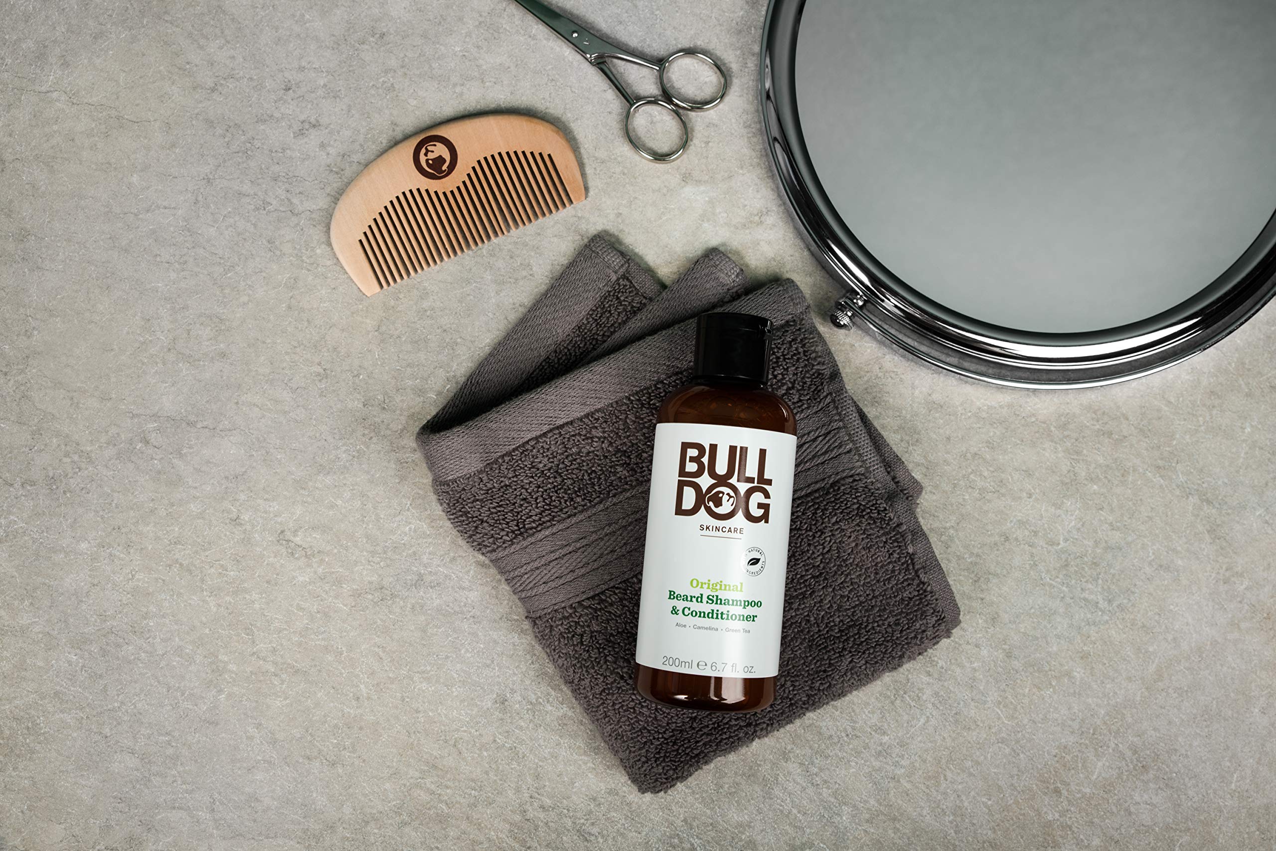 Bulldog Original green tea formula conveys refreshing, gentle cleansing