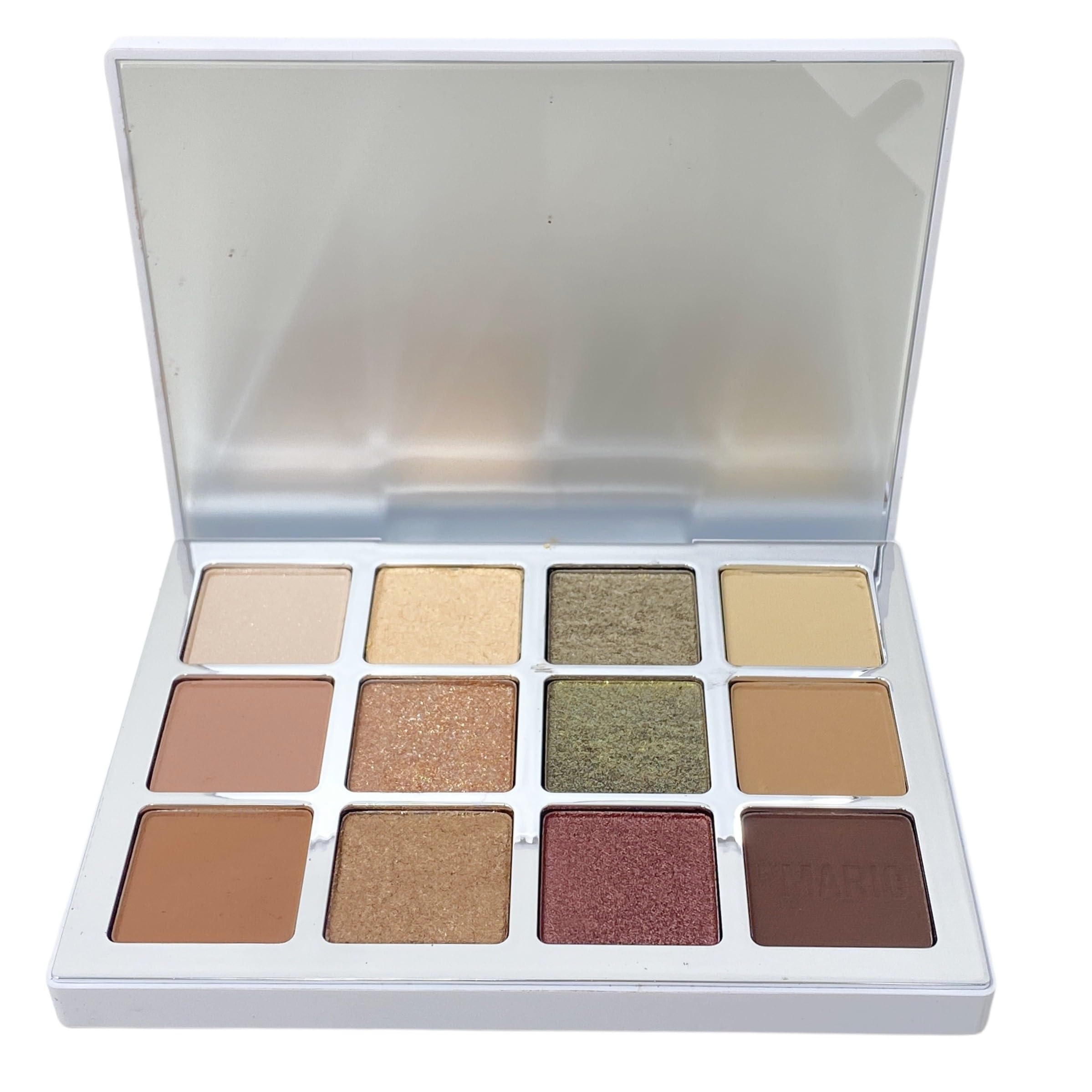 BY MARIO Ethereal Eyes Nature shades closeup reveals shimmer, taupe and bronze hues.