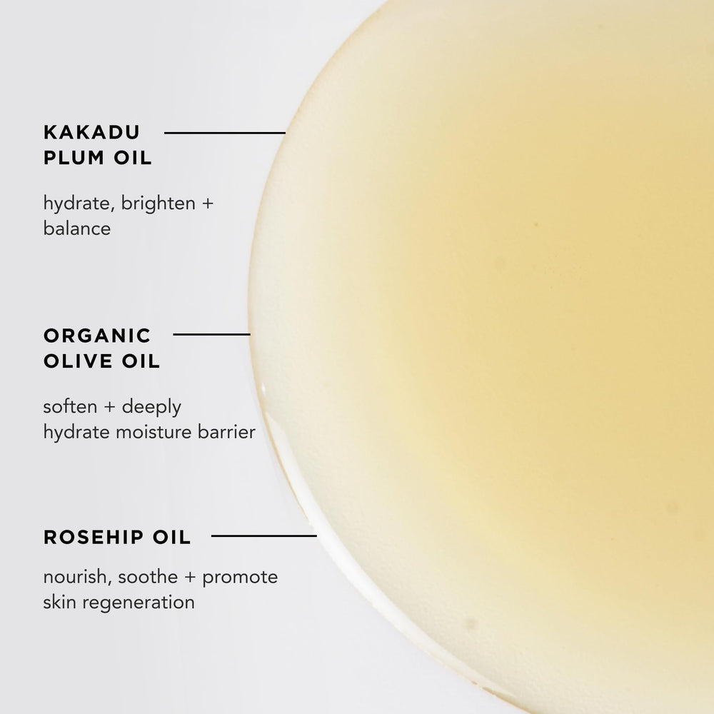 By Rosie Jane Calm Bath Oil with lavender, chamomile, neroli blend and natural ingredients.