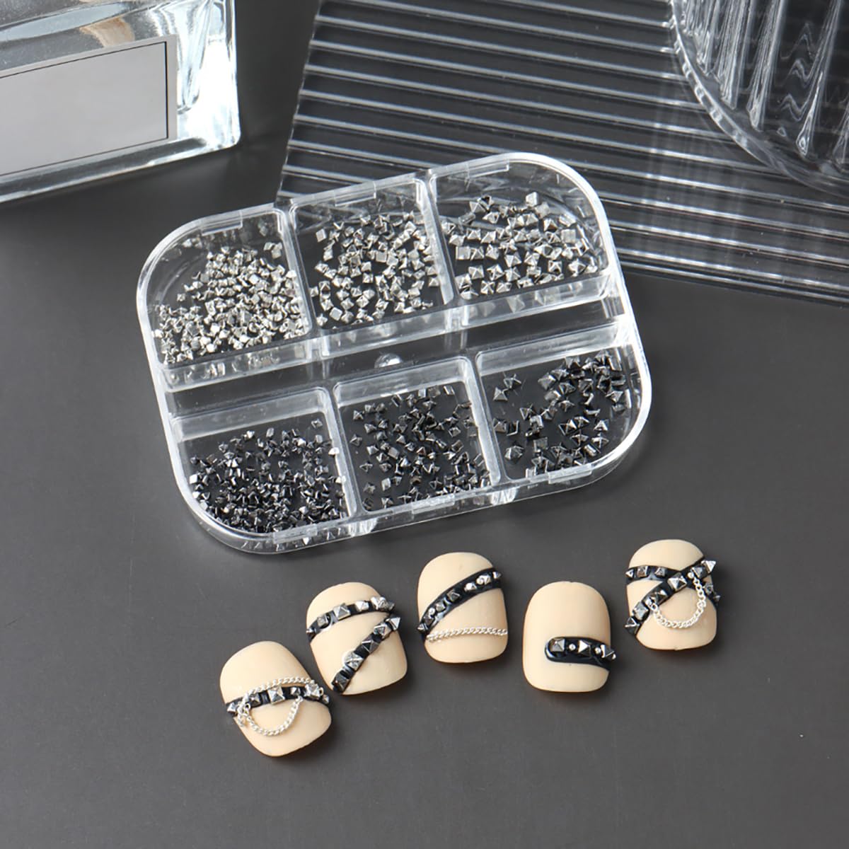 BYJKYEN versatile mini studs suitable for nails, phone cases, and crafts