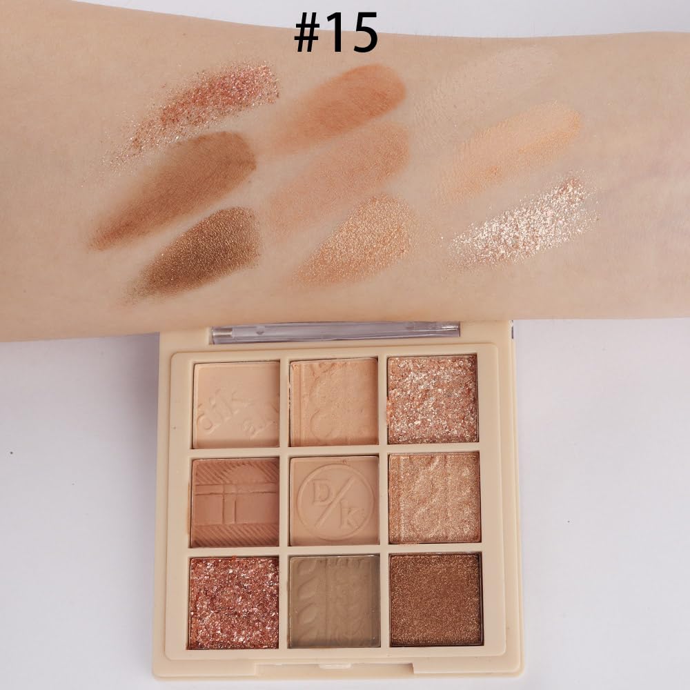 CAKAILA 9Colors Neutral palette shimmer shades add light-reflecting glow.
