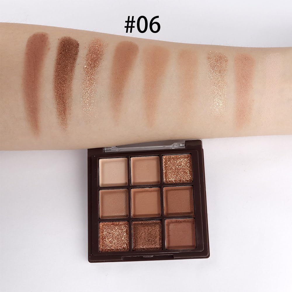 CAKAILA Day-to-Night Eyeshadow Look for easy transitions.