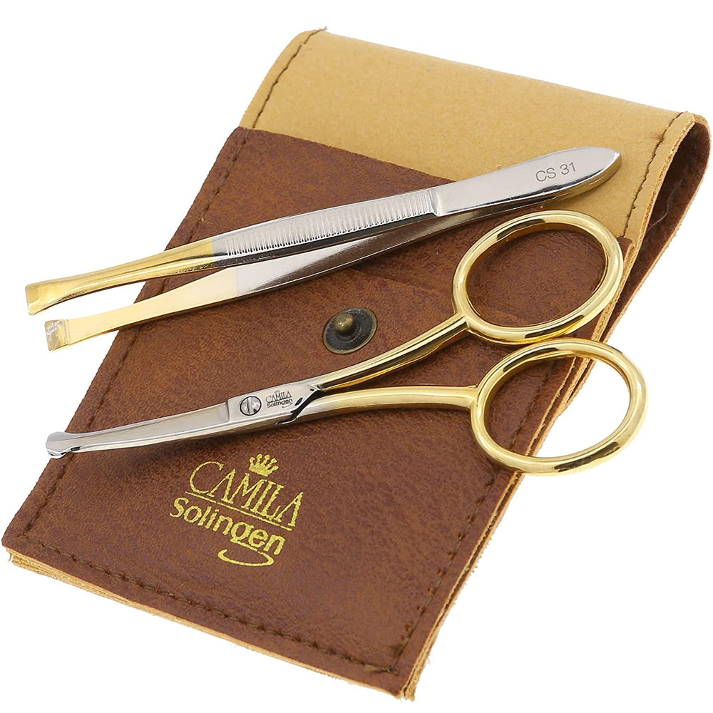 Camila Solingen CSK1 kit laid out for precise manicure and pedicure prep.