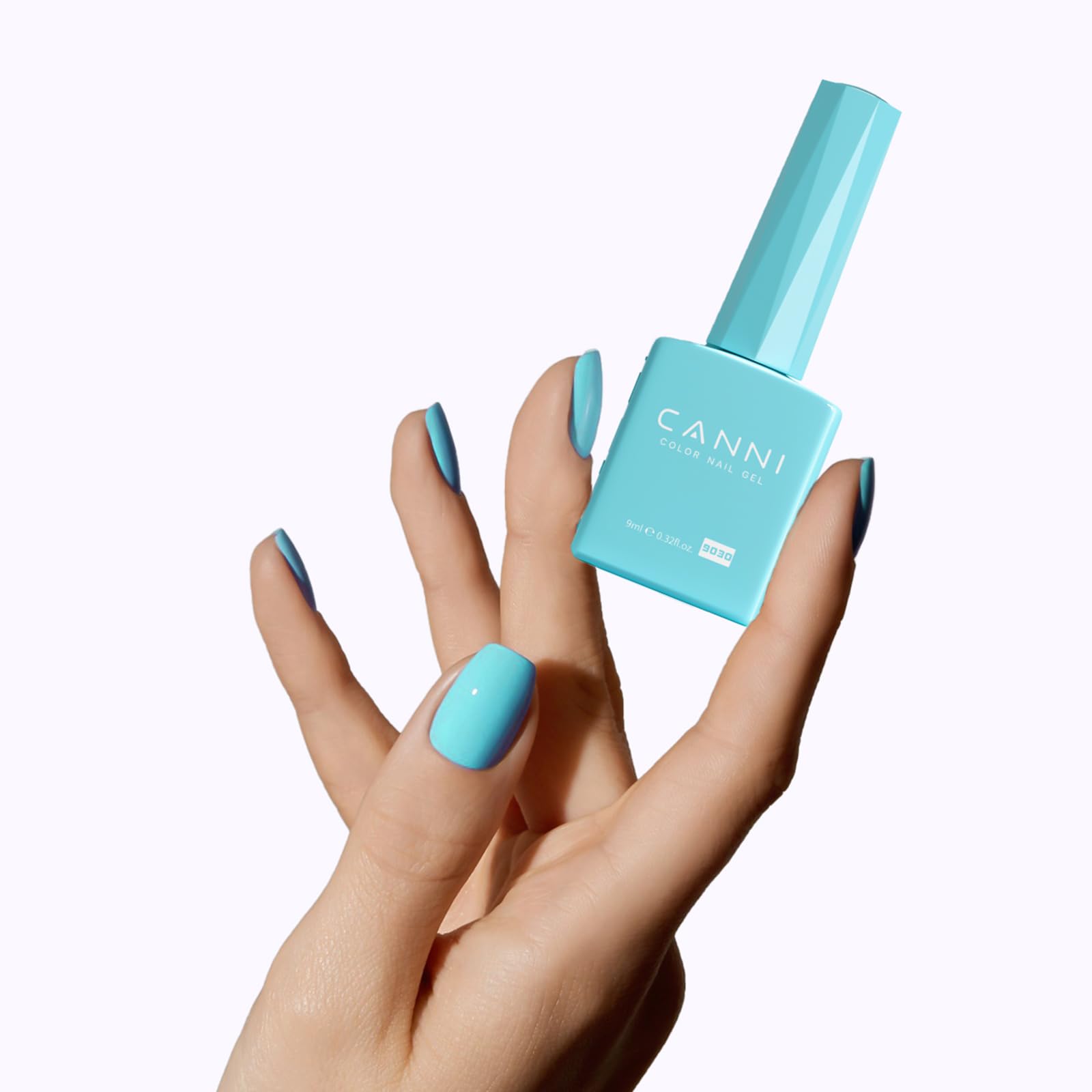 CANNI gel polish brush applying on nails illustrates easy, even layers