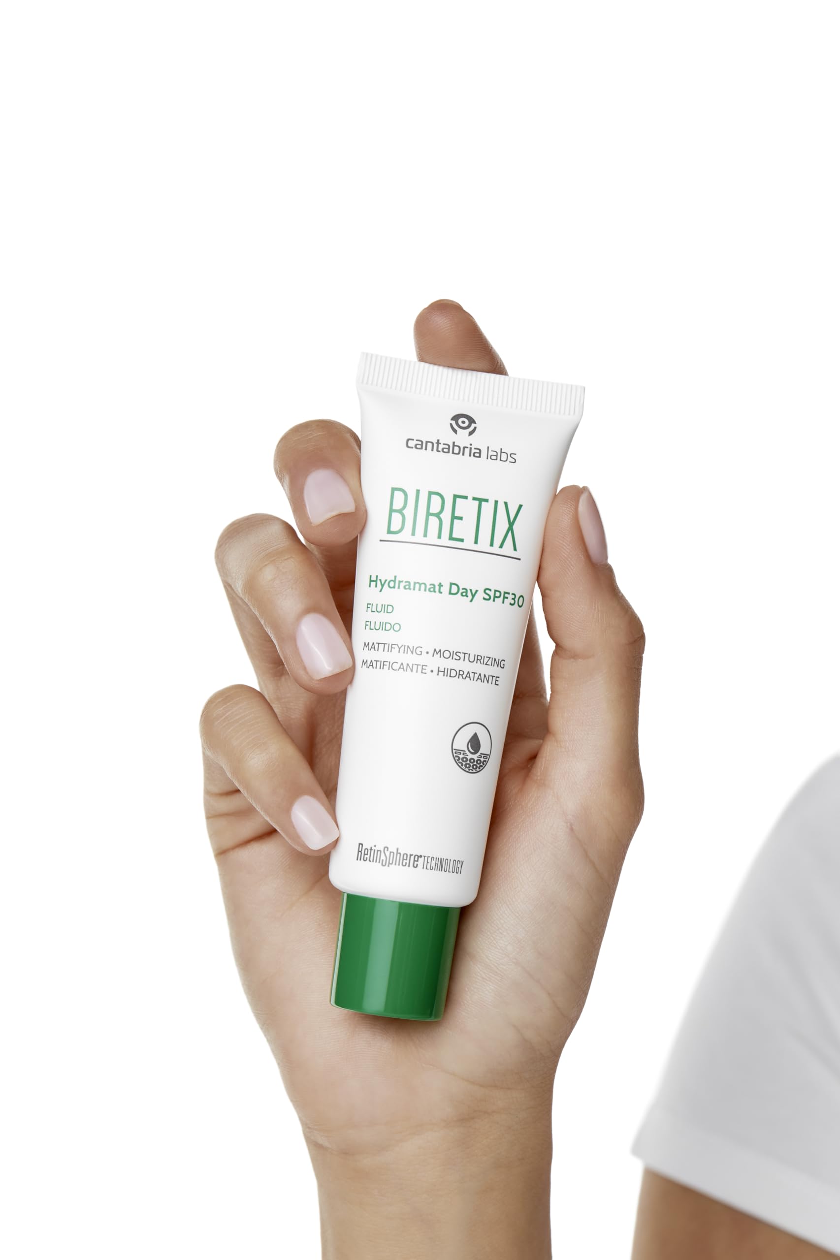 Cantabria Labs Biretix Hydramat Day SPF30 Fluid pack highlighting SPF30 protection.
