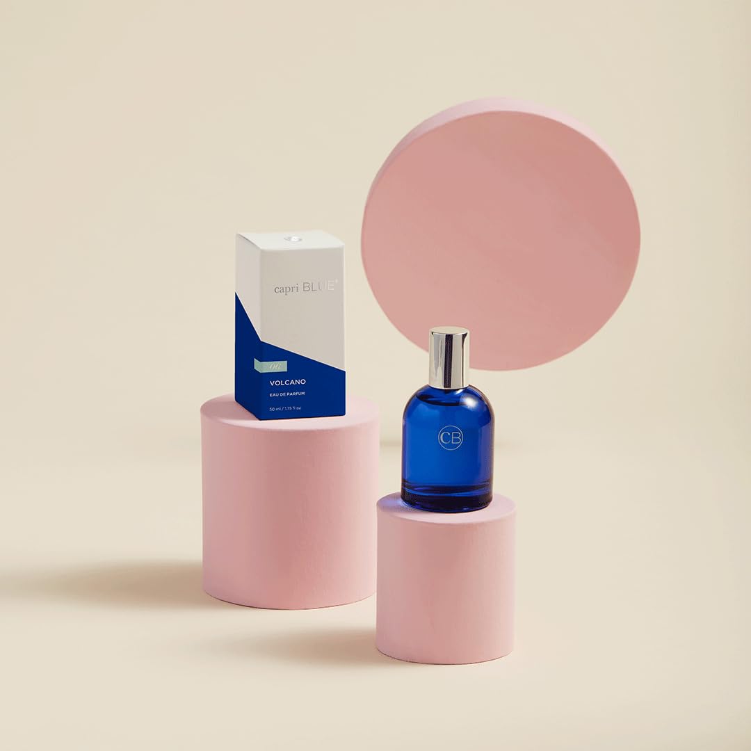 Capri Blue Volcano close-up shows tropical fruit notes and a radiant glow.