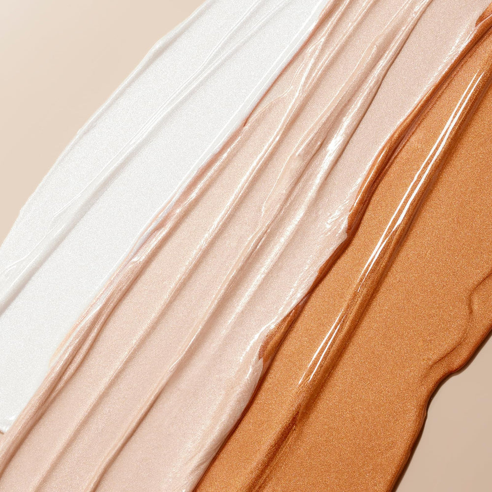CARSLAN highlight texture close-up shows creamy, lightweight consistency
