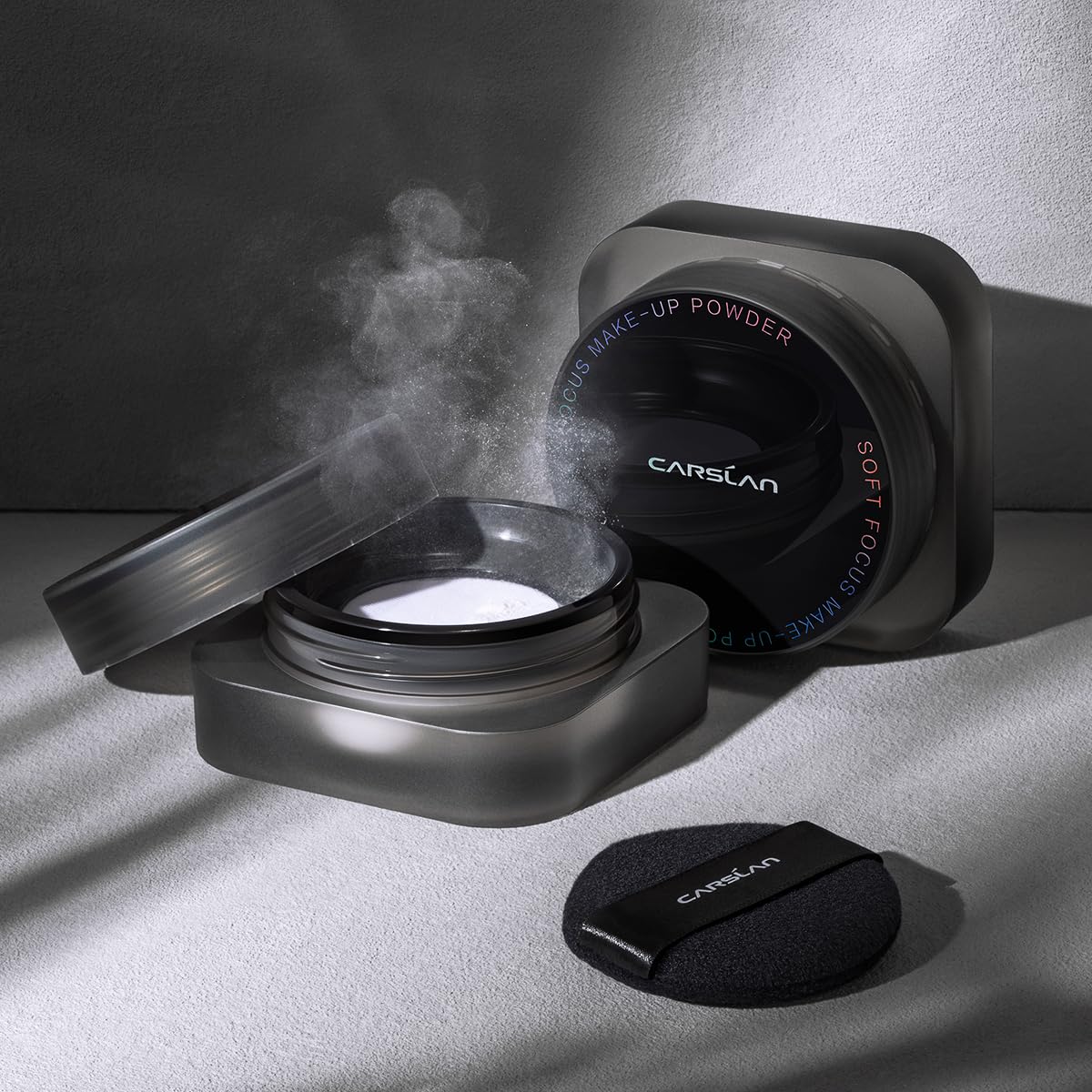 CARSLAN compact case supports on-the-go touch-ups and organized storage.