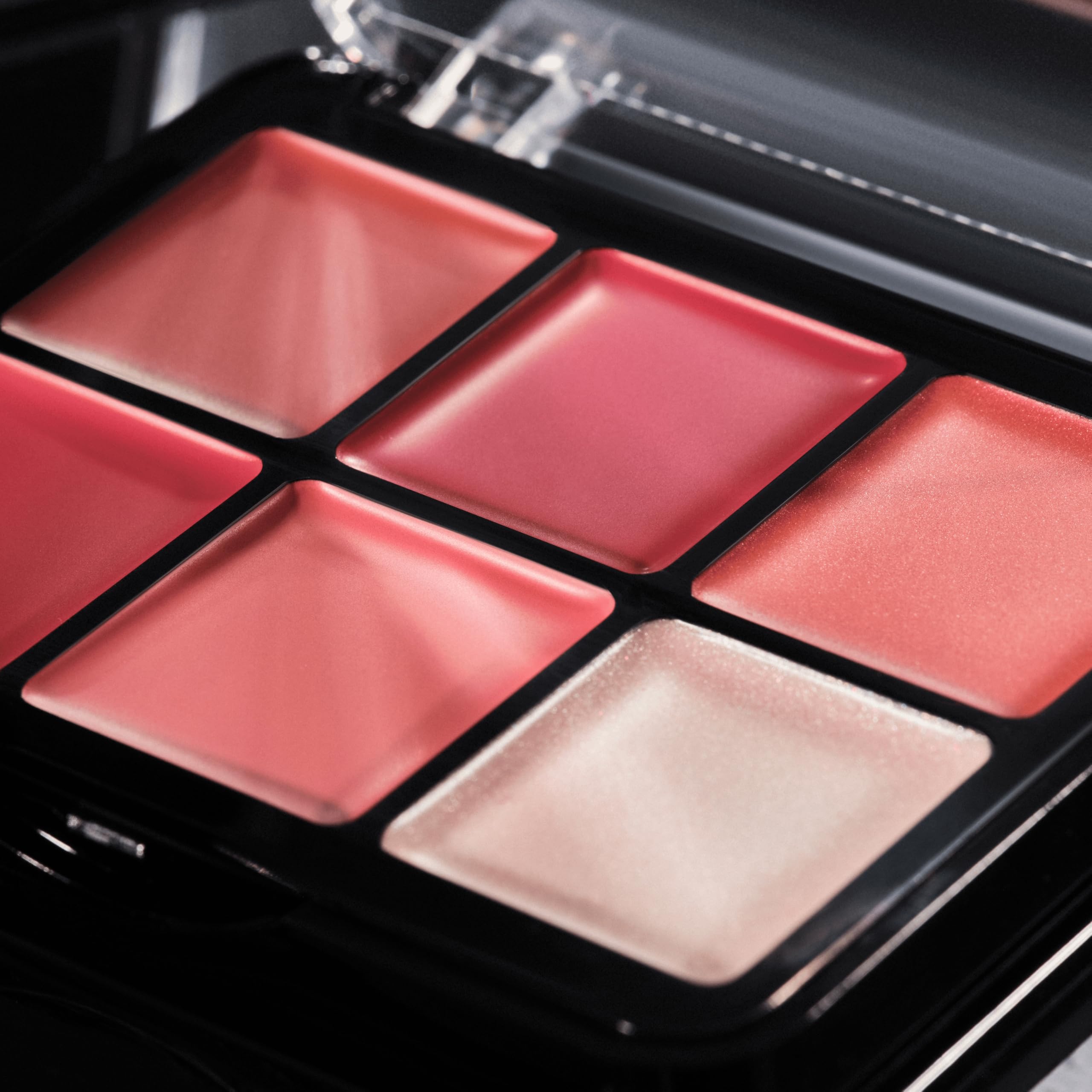 Catrice Blur Balm Palette application close-up highlights soft veil finish