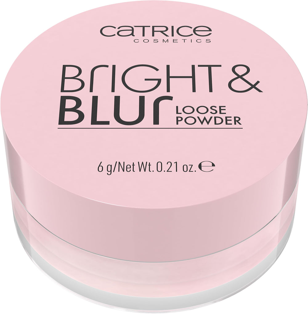 Texture close-up of Catrice Bright & Blur loose powder