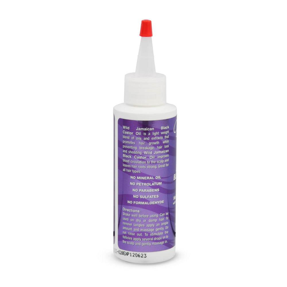 CB SMOOTHE in-use shot promotes simple daily scalp care routine.