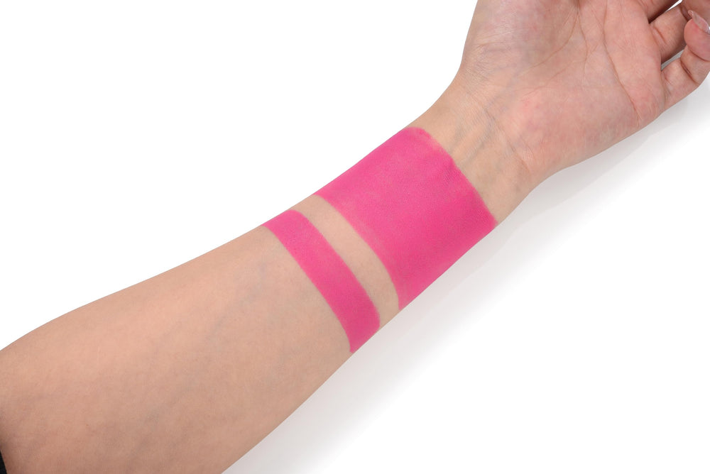 CCbeauty eye black stick waterproof stays put through sweat and rain on the field