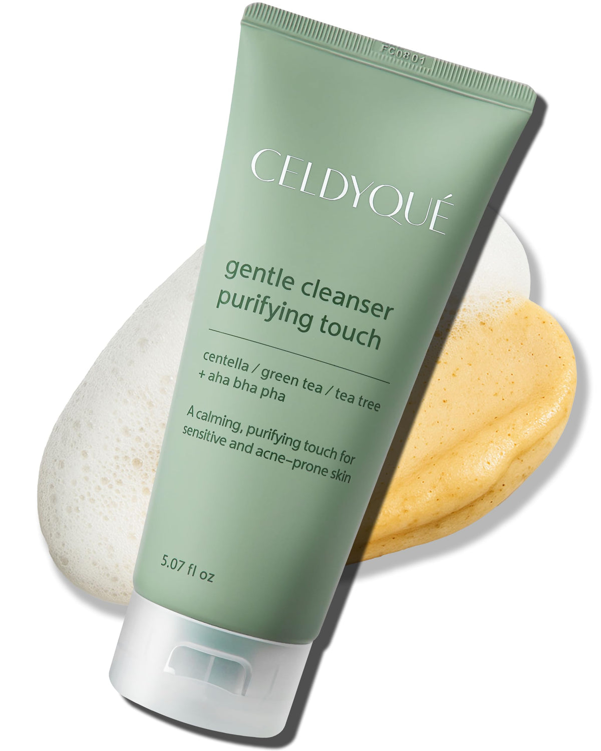 CELDYQUE Gentle Cleanser foaming action for gentle daily cleansing on sensitive skin.
