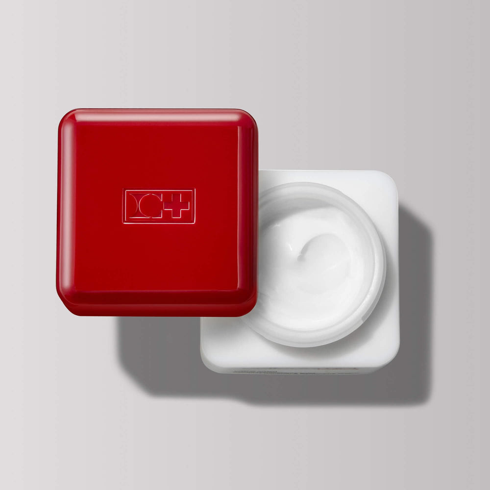 Cellcosmet Ultra Vital cream swirl on skin smoothing texture