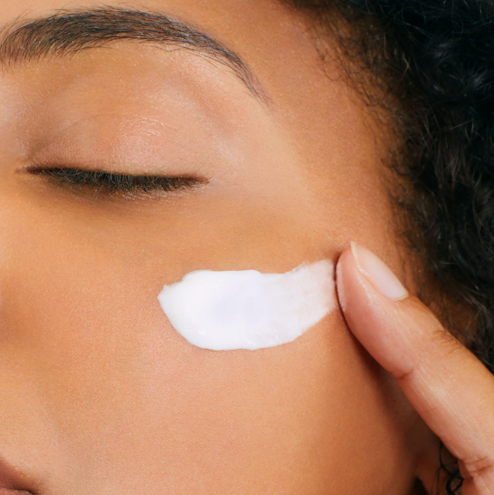 Cellcosmet Ultra Vital cytopept ingredients close-up peptide-rich formula