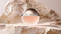 Cerruti 1881 Nino packaging box signals premium gifting appeal.
