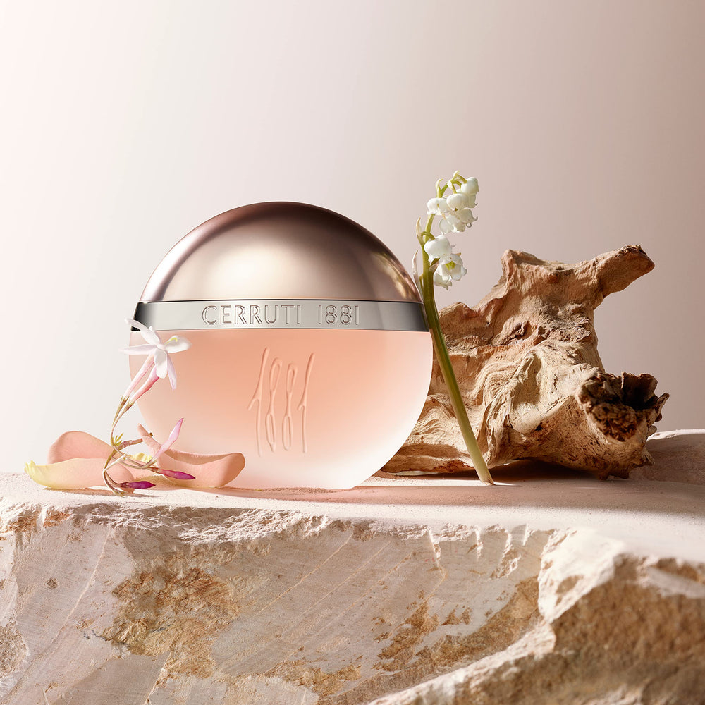 Cerruti 1881 Nino store display showing versatile daytime scent.