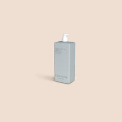 Cezanne Perfect Moisture Conditioner label indicates color-safe formula and care benefits.