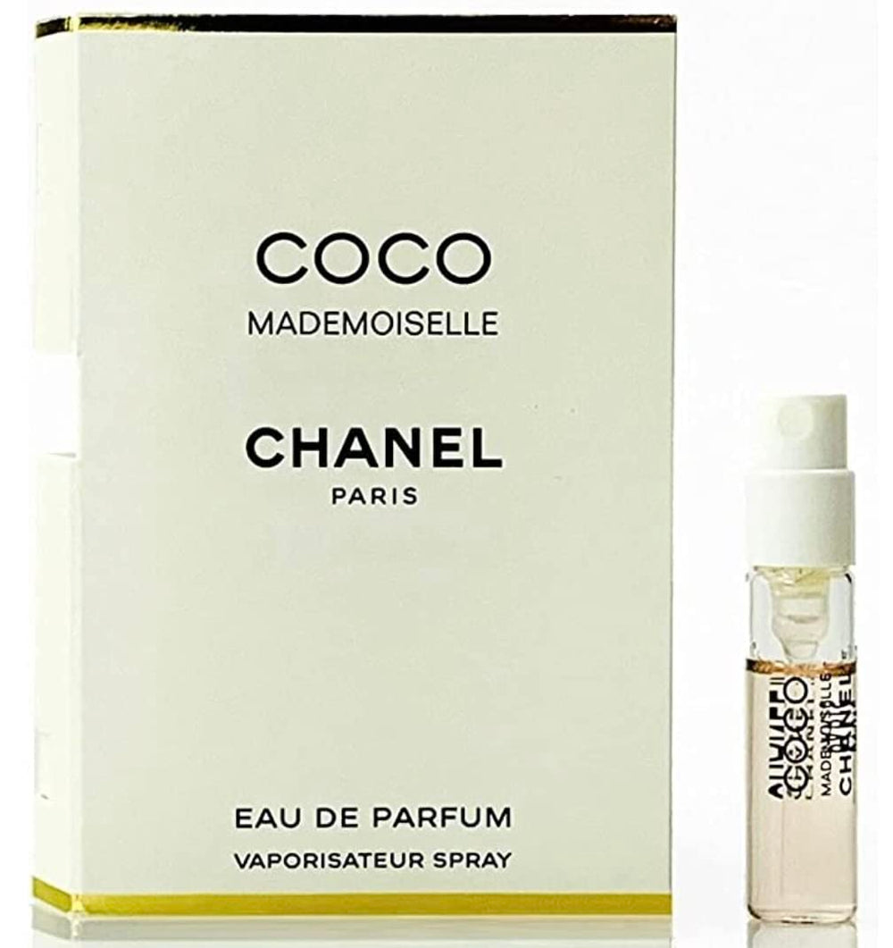 CHANEL Coco Mademoiselle fragrance heart notes highlight jasmine and rose.