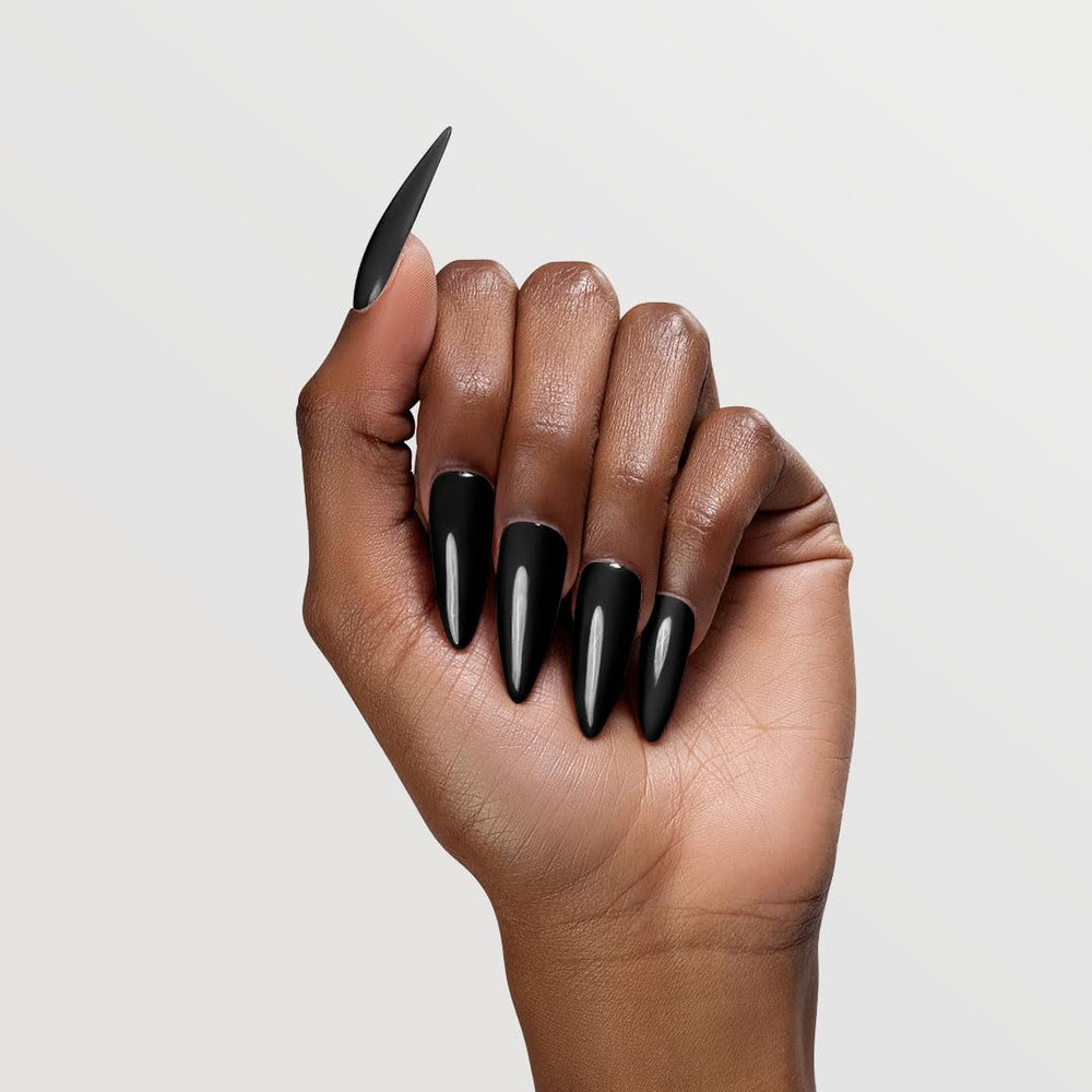 Chaun Legend bubble-free application brush aids smooth, even coats.