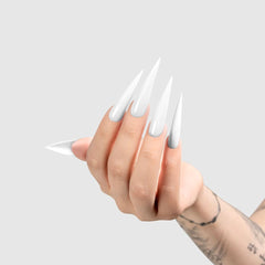 Chaun Legend Cant Elope precision brush enables smooth, controlled application