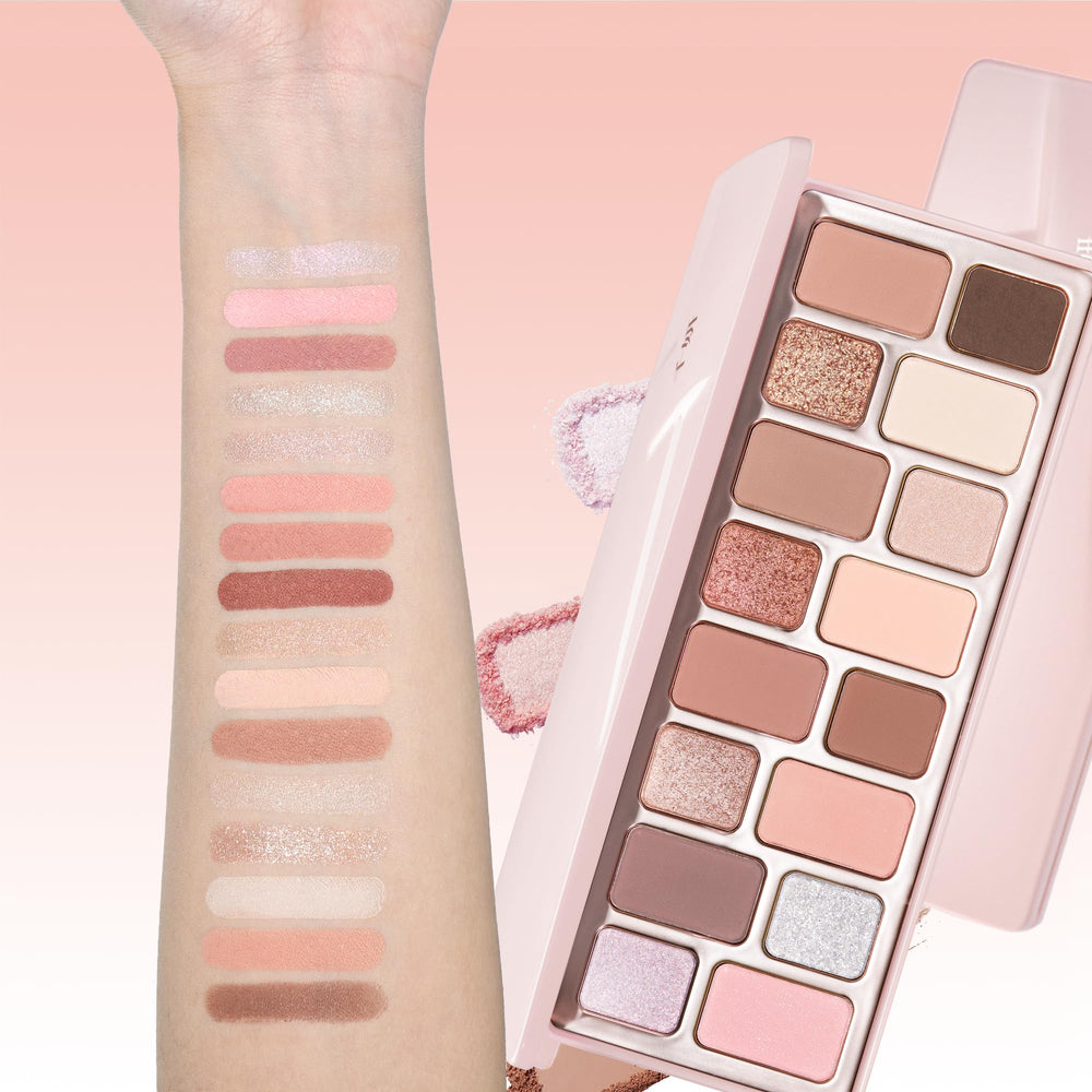 CHEERYEP Dear date night glam look highlights warm shimmer shades.