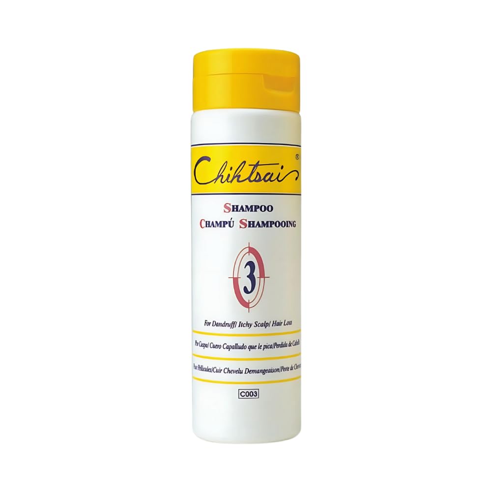 Chihtsai No.3 shampoo bottle pour, gentle cleansing for a refreshed scalp.