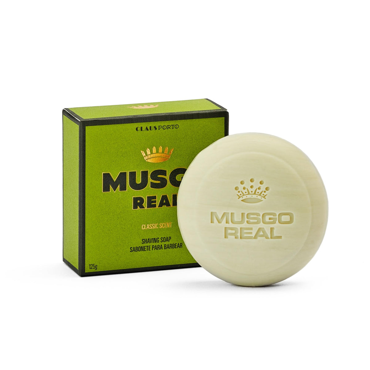 Claus Porto Musgo Real Classic Scent shaving soap delivers rich lather for a smooth, close shave.