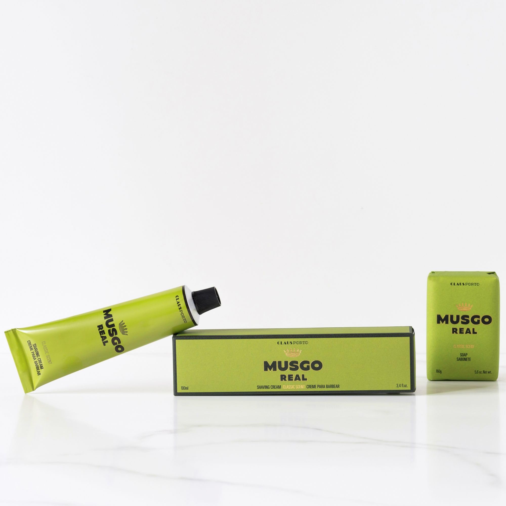 Claus Porto Musgo Real classic soap shows creamy lather for moisturizing cleansing