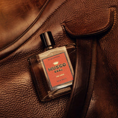 Claus Porto Musgo Real Puro Sangue packaging box, premium gifting presentation.