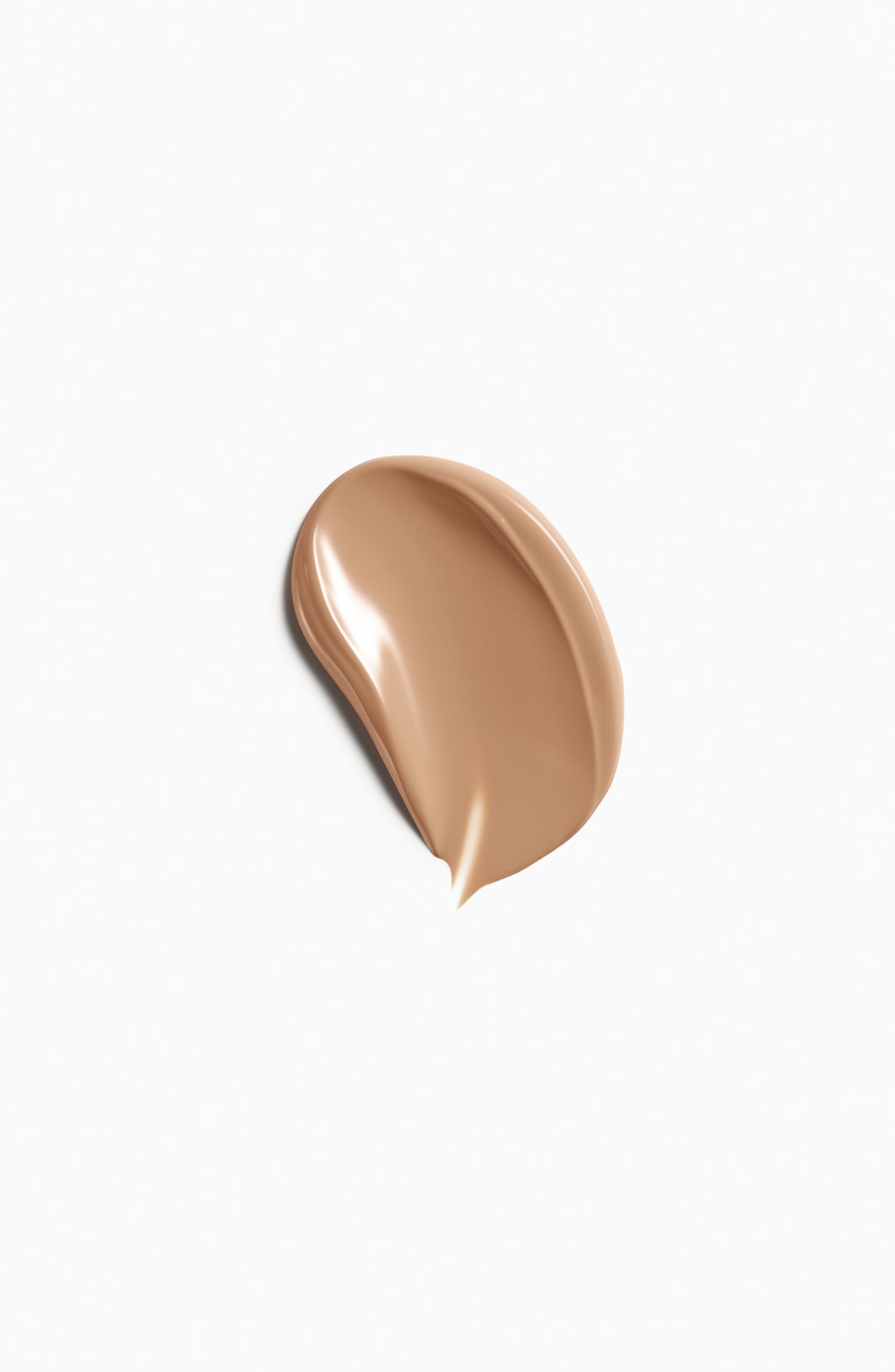 Cle de Peau Foundation SPF 22 label detail highlighting premium packaging