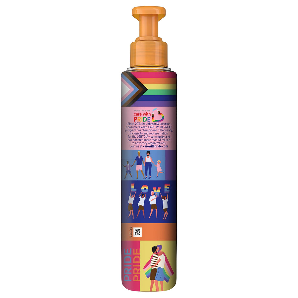 Clean & Clear bottle in bathroom scene communicates quick use and refreshing morning cleanse.