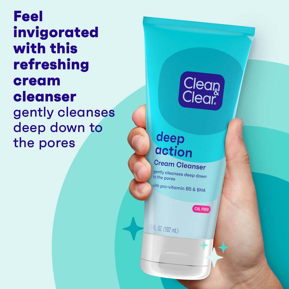 Clean & Clear pump-dispense bottle ready for quick daily cleansing