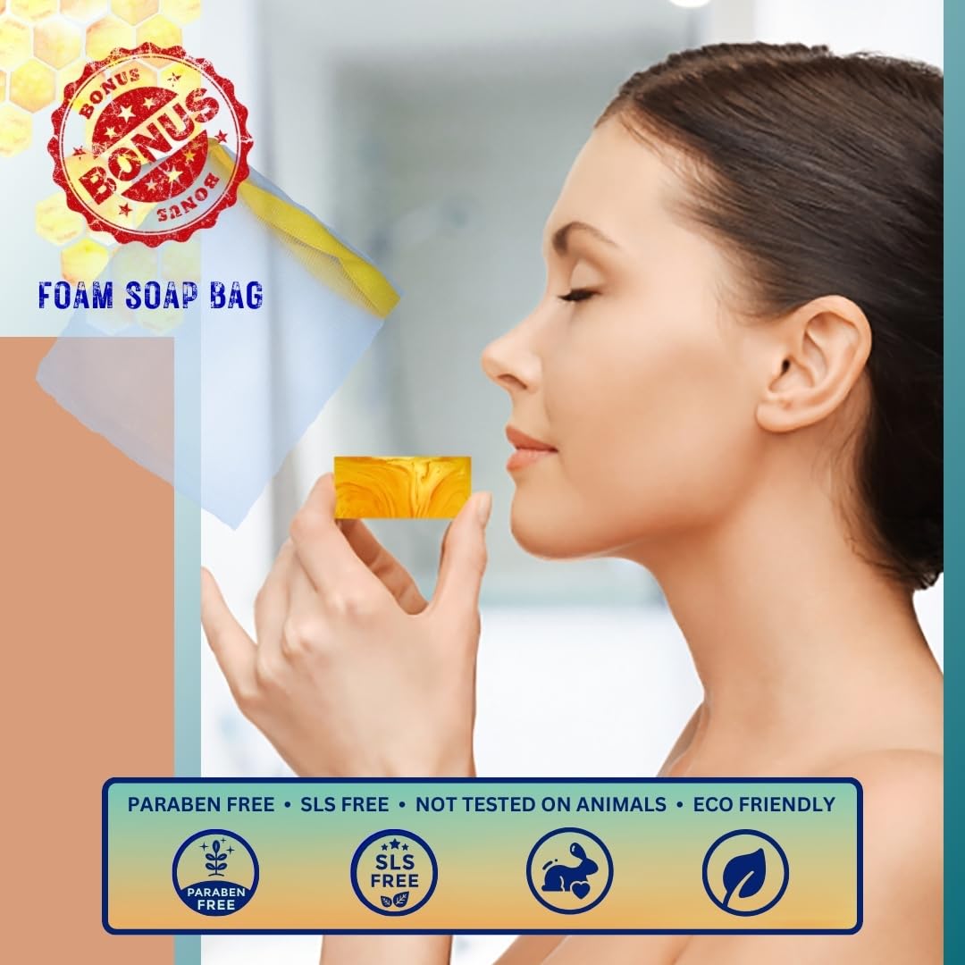 Clerzena Retinol Collagen Rich Foam shows smoothing lather for daily care.