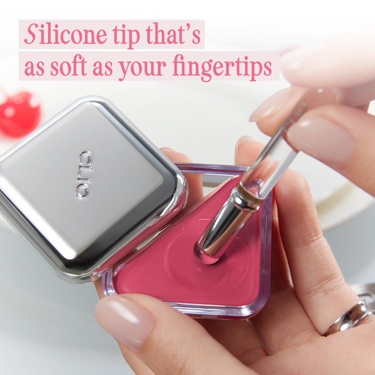 CLIO Professional travel-ready design fits in your bag for tidy, on-the-go lip needs