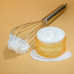 CMAINZE Wishful Honey Whip with Manuka honey offers nourishing hydration.