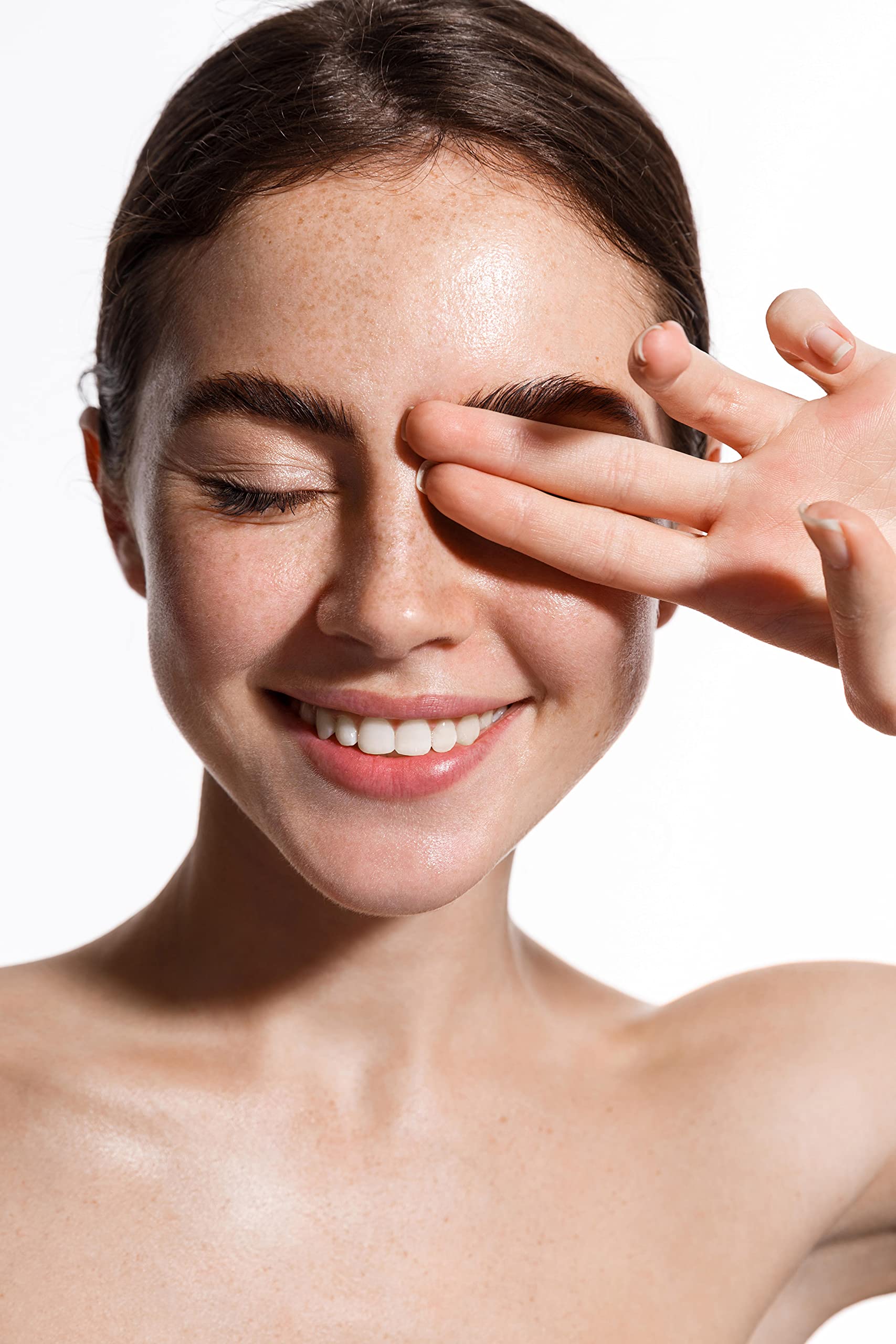 Cocojojo oil as a versatile base for cosmetics formulations