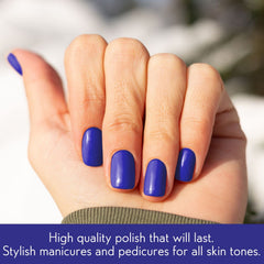 Color Club Bright Night Serendipity application brush demonstrates smooth coating.