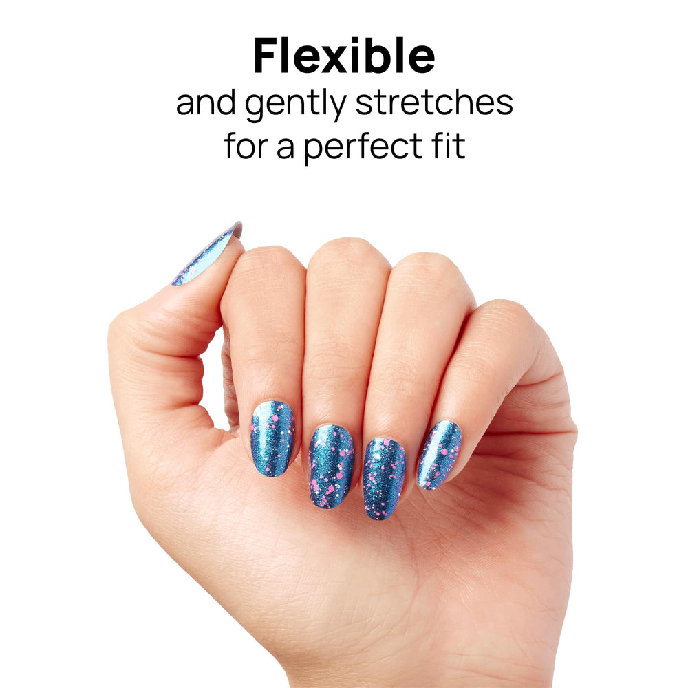 Color Street Frosty Nights glossy finish with chip-resistant, long-lasting wear.