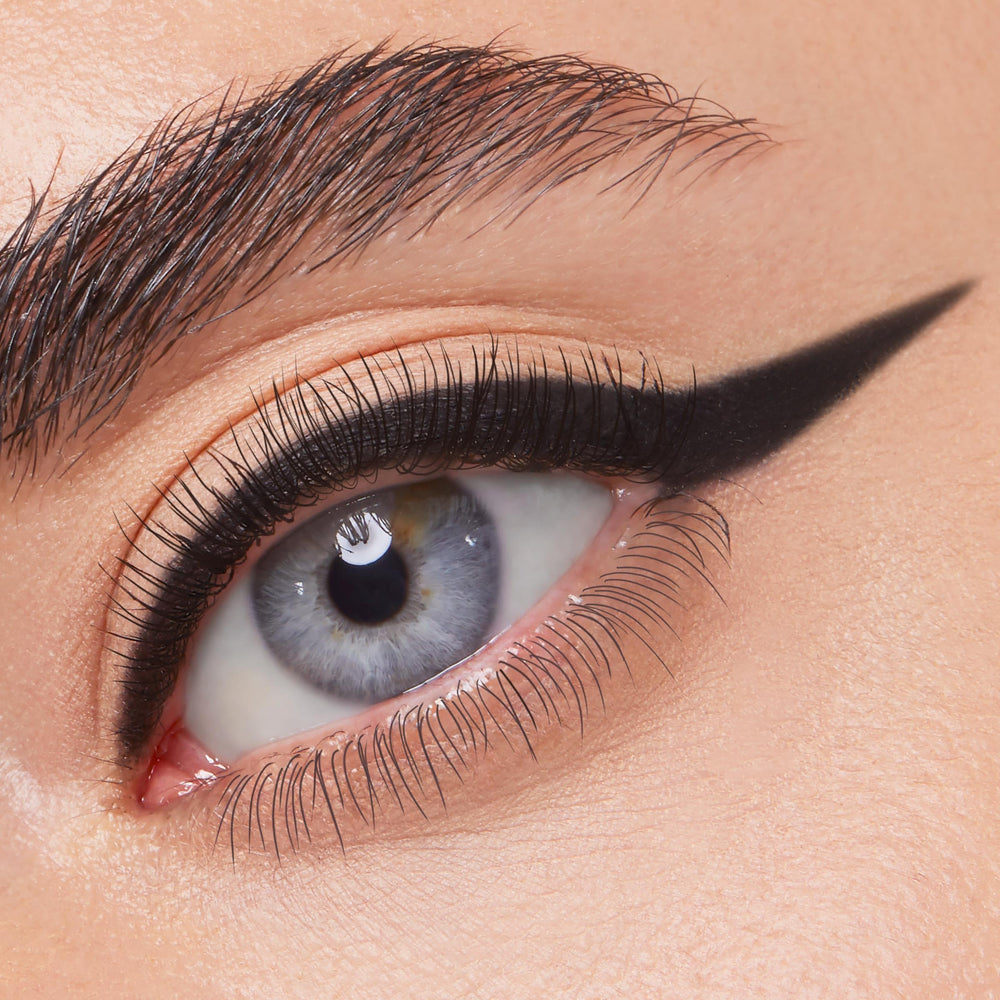 ColourPop BFF Creme Gel Liner Swerve wing look demonstrates bold definition.