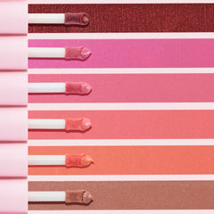 Close-up of pearl finish highlighting a luminous everyday glow.