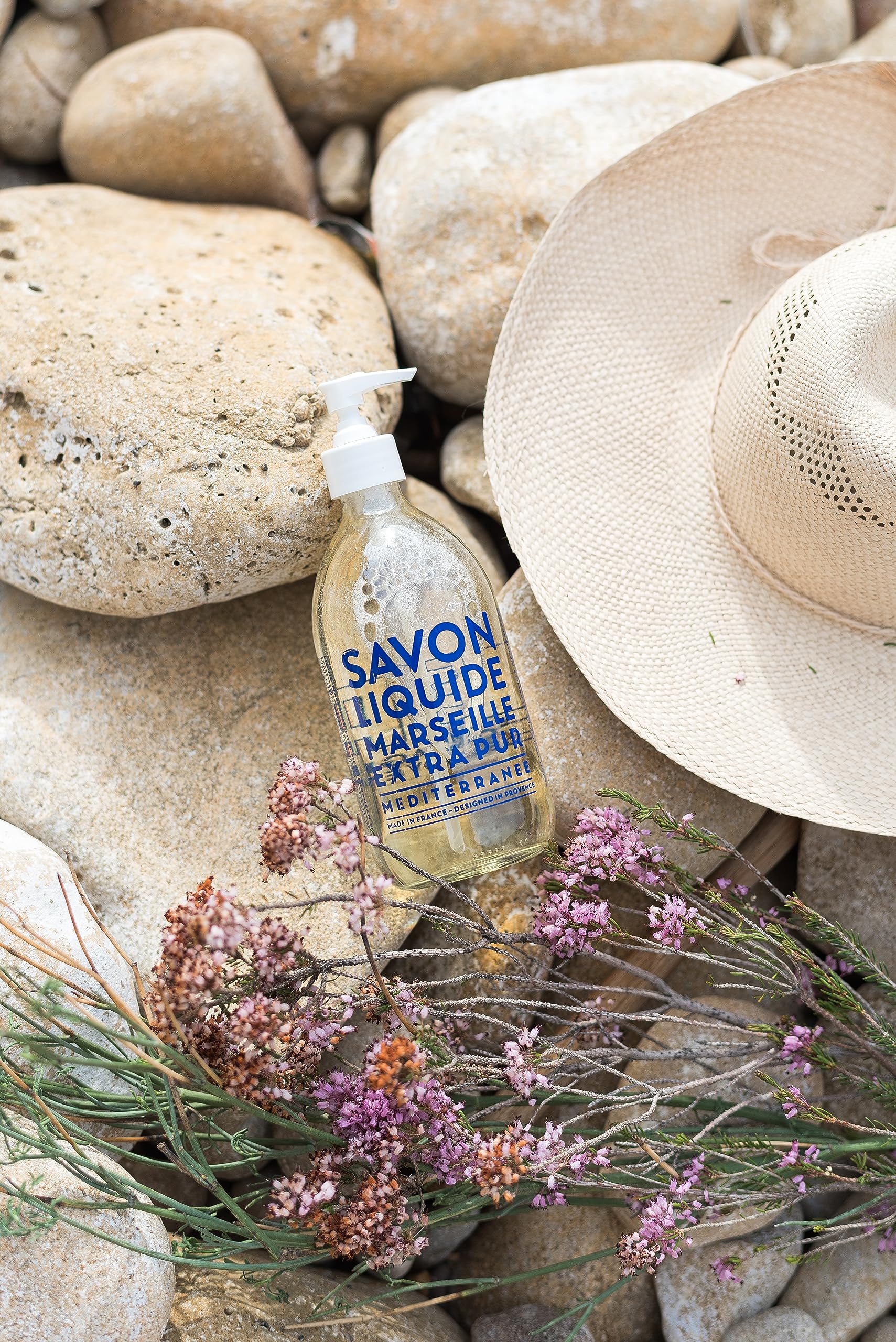 La Compagnie de Provence ocean-mist fragrance close-up inviting refreshing coastal vibes