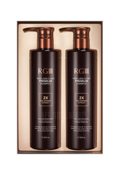 COSMOCOS RG3 foam on hand, easy lather for gentle cleansing.