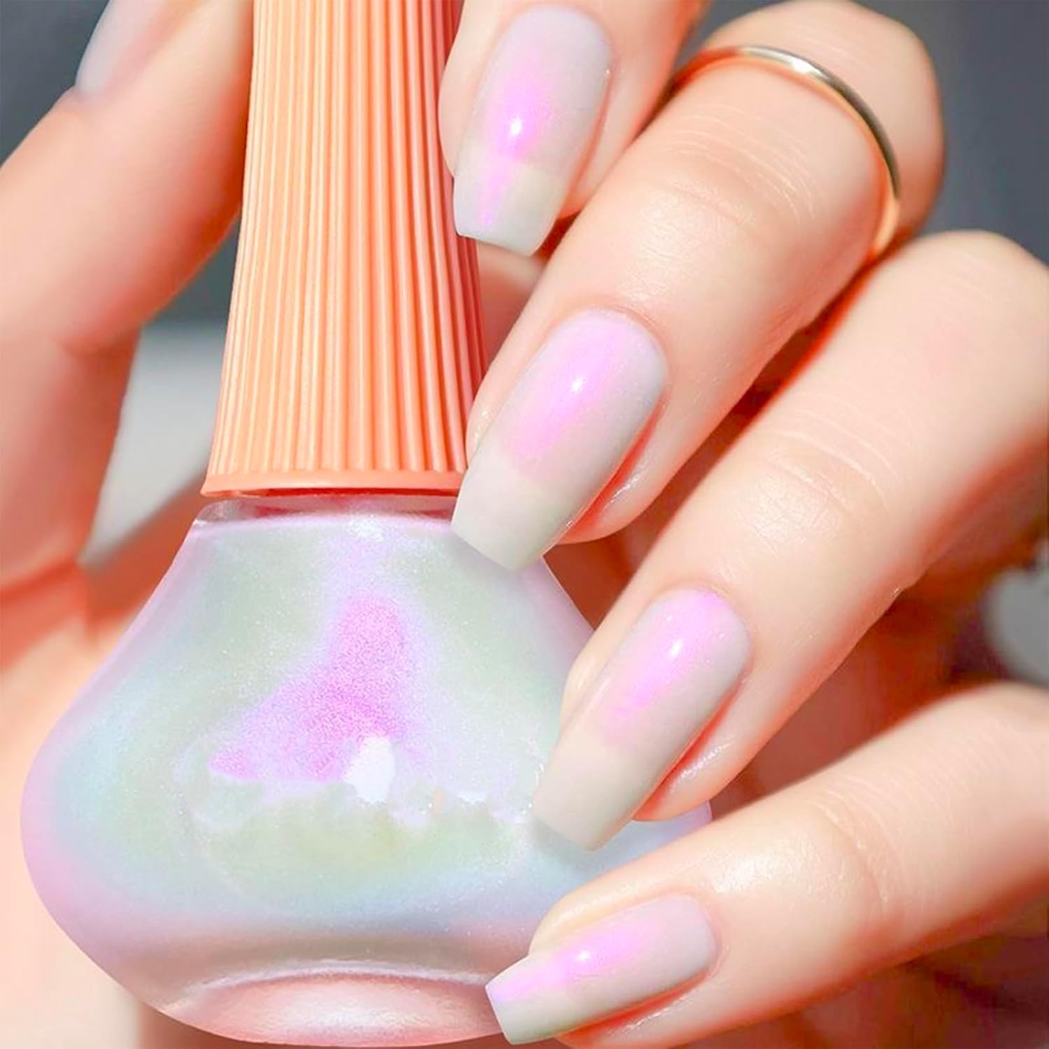 COSMOO Aurora Pearl Pink glitter detail for festive nail art