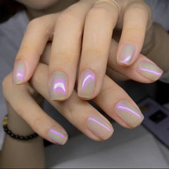 COSMOO Aurora Pearl Pink on a fingernail with glossy quick-dry finish