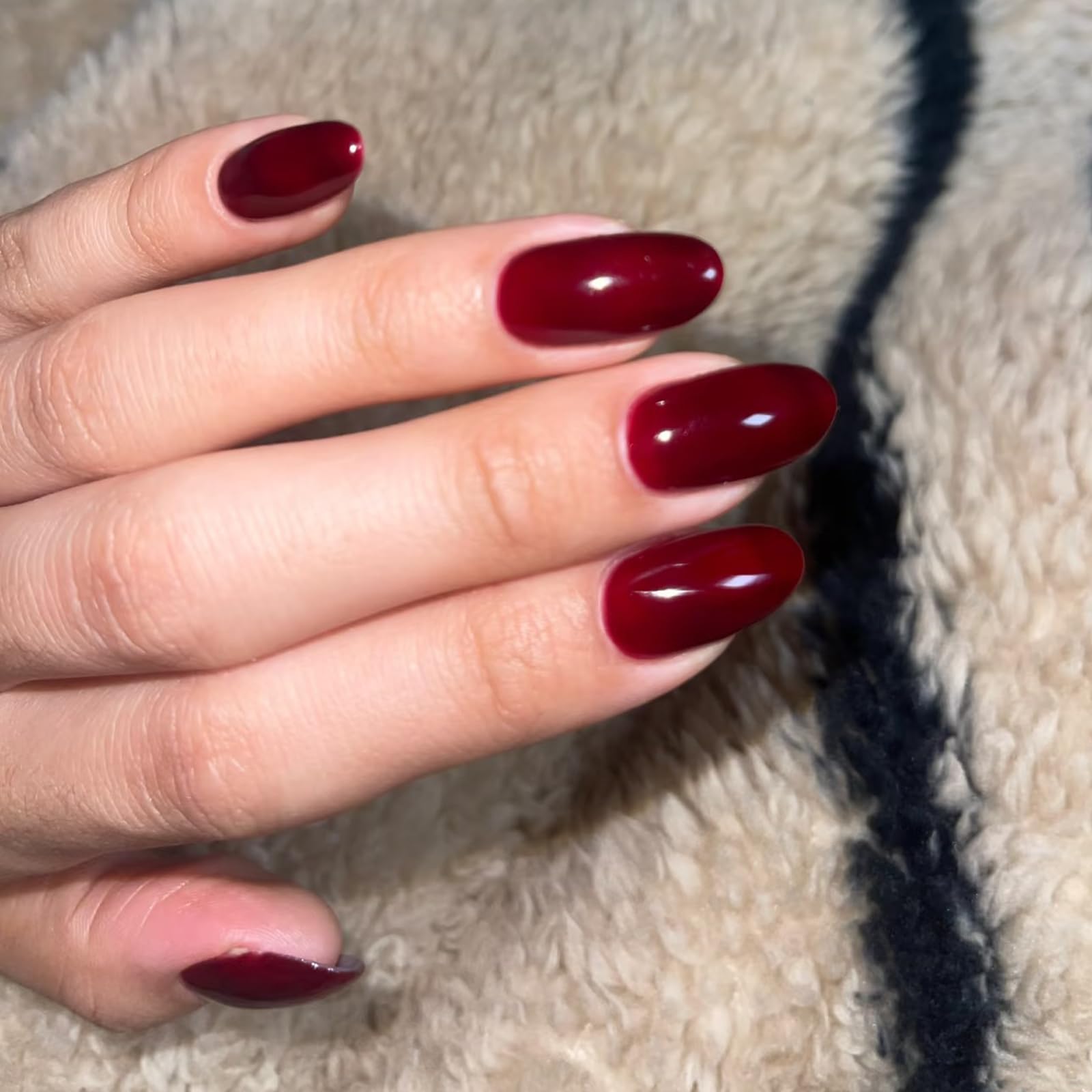 COSMOO Cherry Red Nail Polish quick-dry application in progress for busy days.