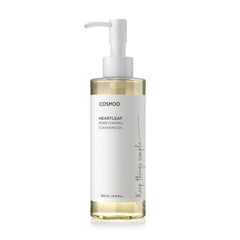 COSMOO Deep Cleansing Oil bottle close-up showing gentle makeup removal.