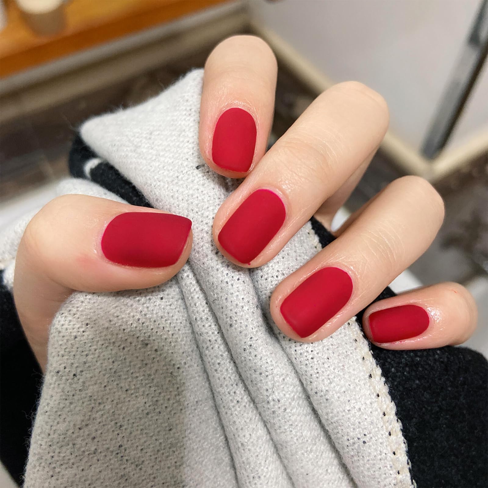 COSMOO at-home manicure setup with COSMOO polish for DIY nails