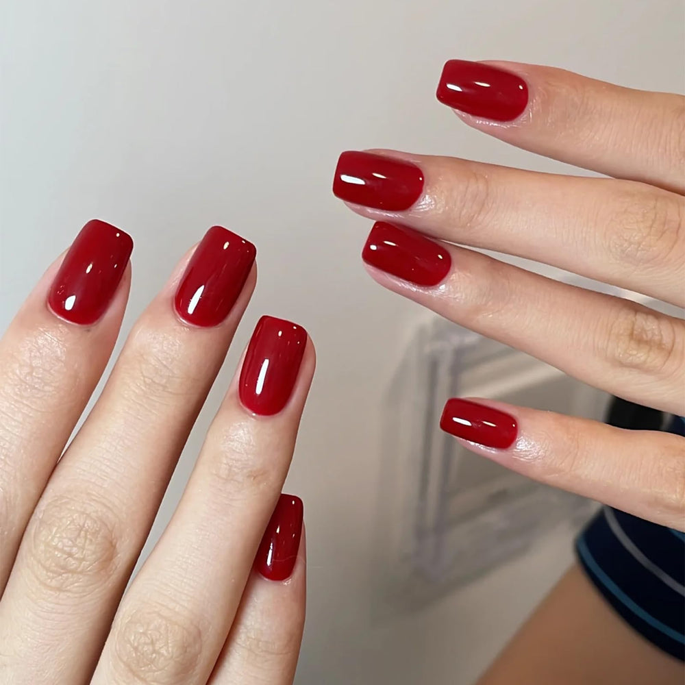 COSMOO red polish used for at-home nail art