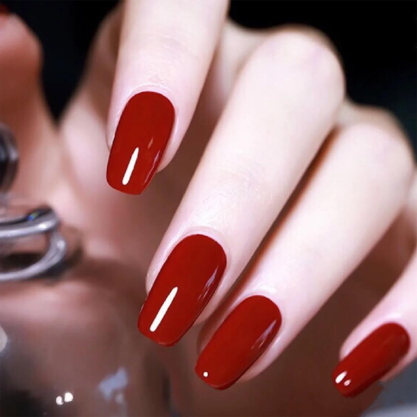 Top coat idea with COSMOO red polish for extended wear